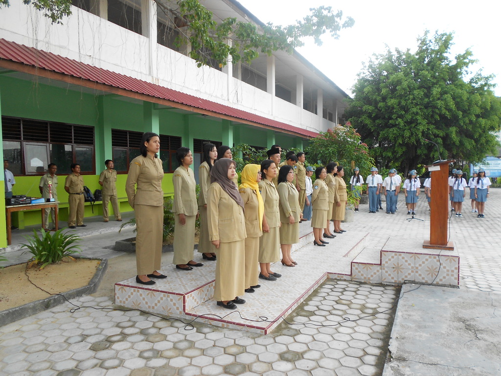 Upacara Bendera SMA Santo Yusup