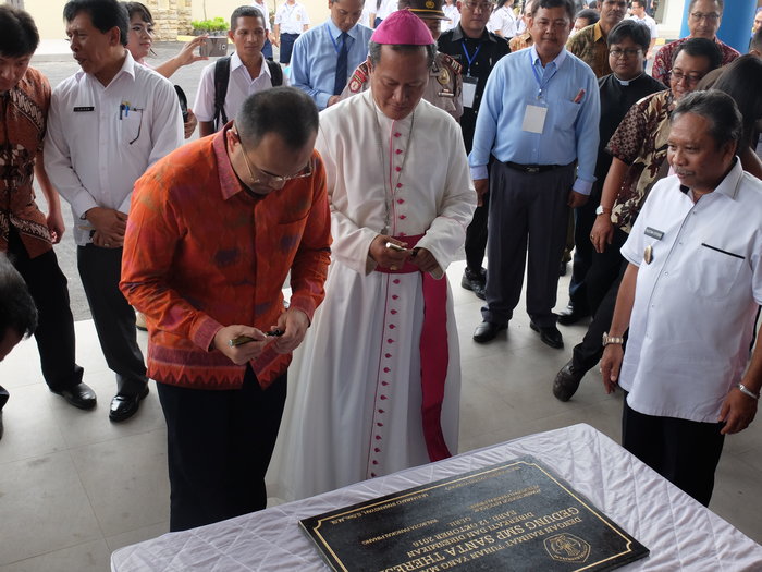 Foto Peresmian Gedung SMP Santa Theresia