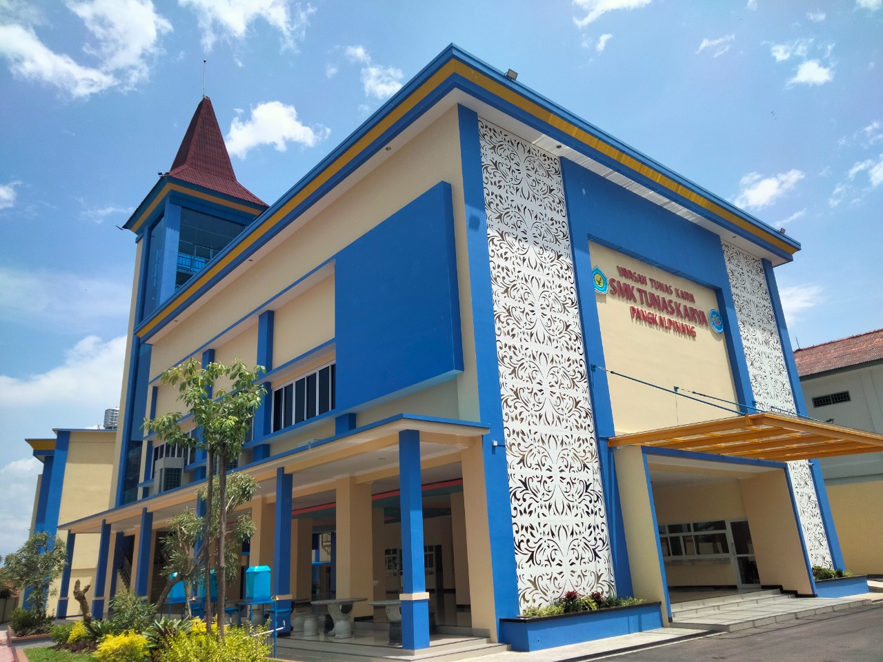 Gedung SMK Tunas Karya